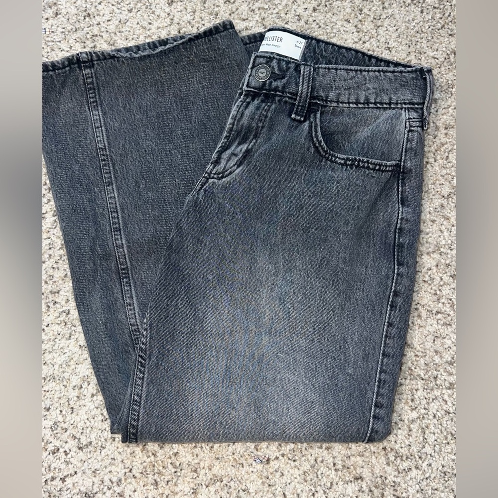 Hollister Charcoal Low-Rise Baggy Jeans